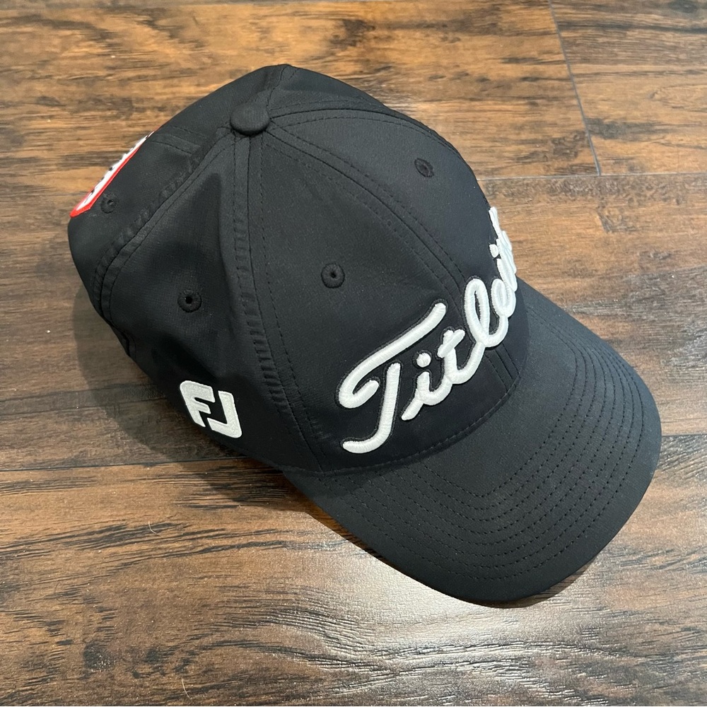 Titleist Golf Tour Classic hat - Never been worn